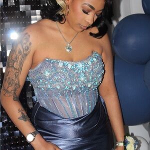 Elegant Blue Evening Gown